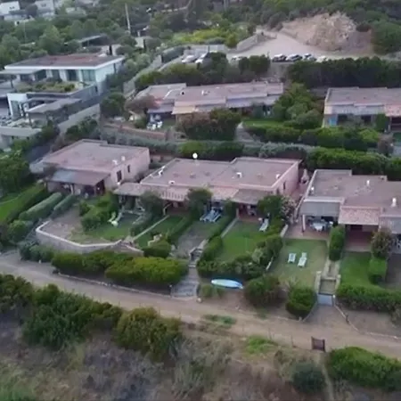 8 Arbousiers 21 Bonifacio (Corsica)